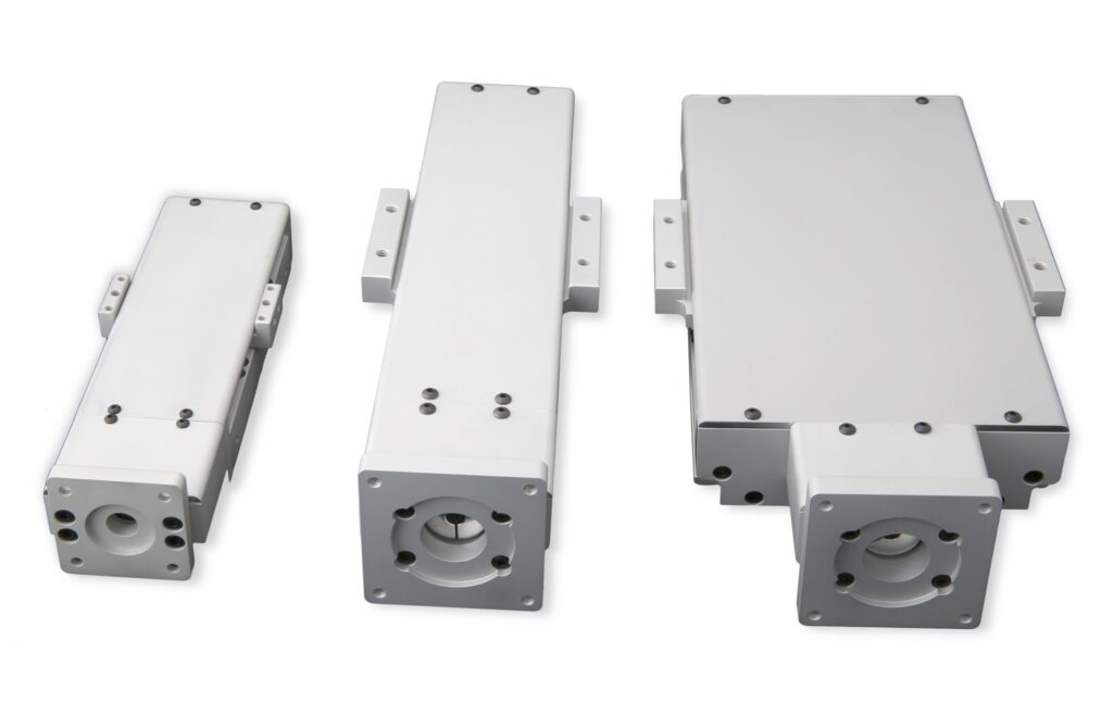 The dust cover options are ideal for dirty/dusty jobs to help deflect containments from directly contacting actuator components.
