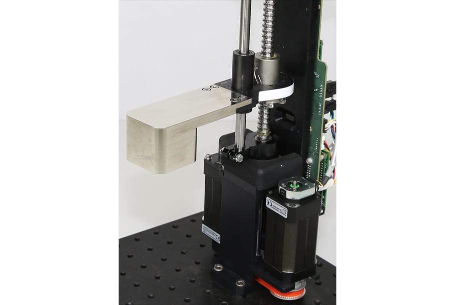 Sample Handling System for Diagnostic Instrument