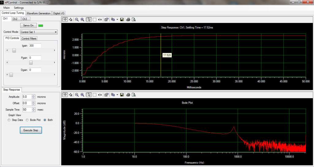 Figure 1. The step response and bode plot of the nanopositioning system can be displayed simultaneously in the Control Loop Tuning tab.